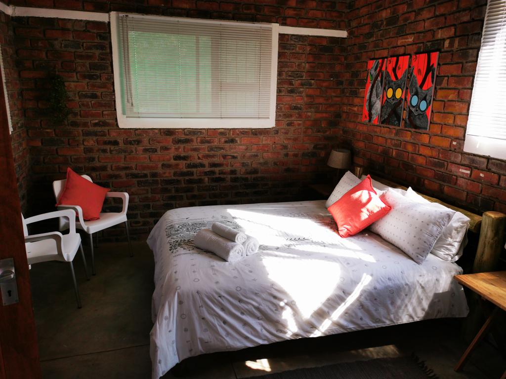 Homebase Kruger Self Catering - Image 18