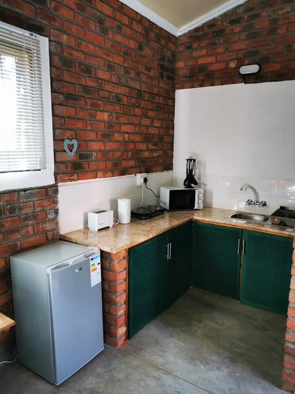 Homebase Kruger Self Catering - Image 20
