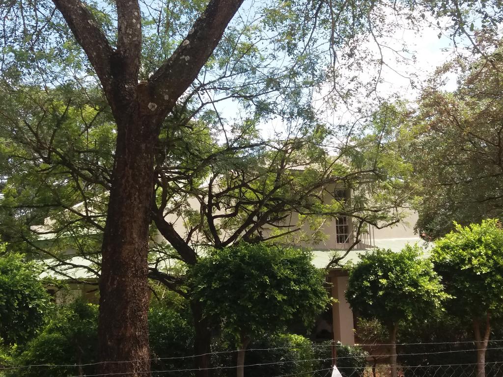 Kruger Park House - Image 18