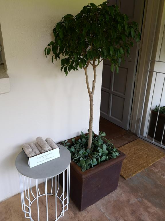 Kruger Park House - Image 19