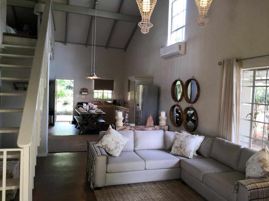 Kruger Park House - Image 20