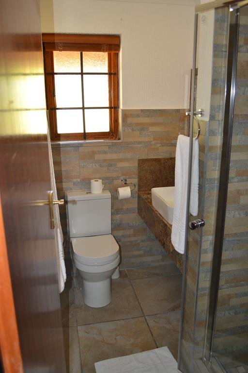 Kruger Park Lodge - Golf Safari SA - Image 41