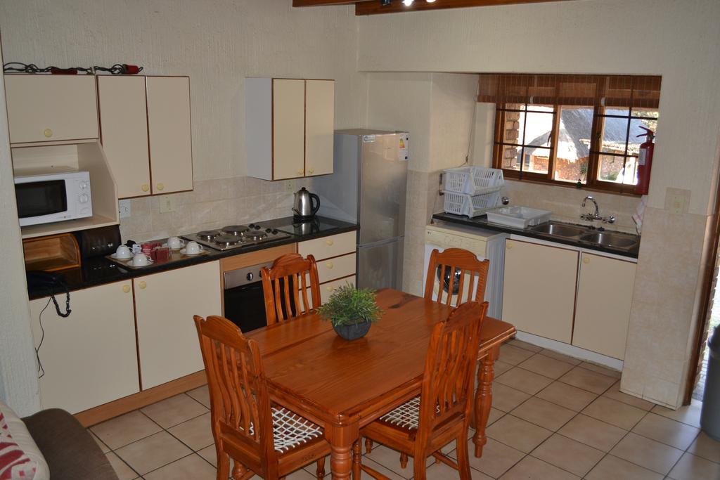 Kruger Park Lodge - Golf Safari SA - Image 7