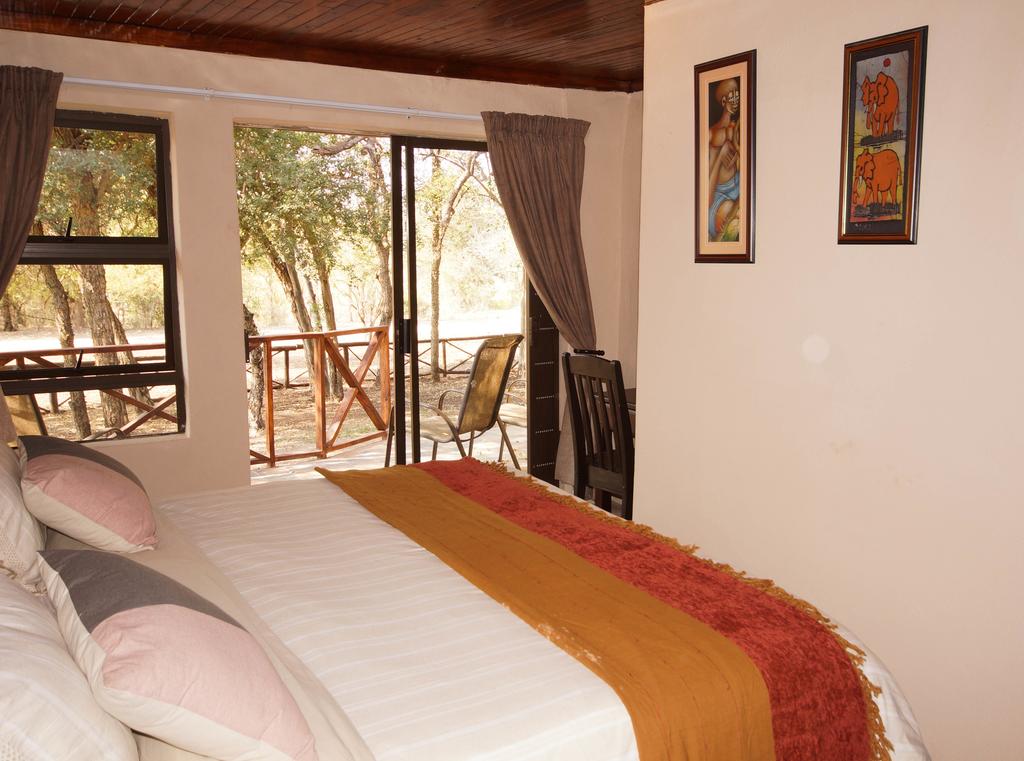Kruger River Self-Catering - Image 22